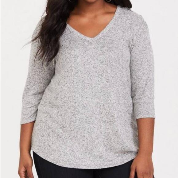 TORRID Super Soft Plush V Neck Lace Up Shoulder Detail Top Sz 3 - Picture 1 of 7